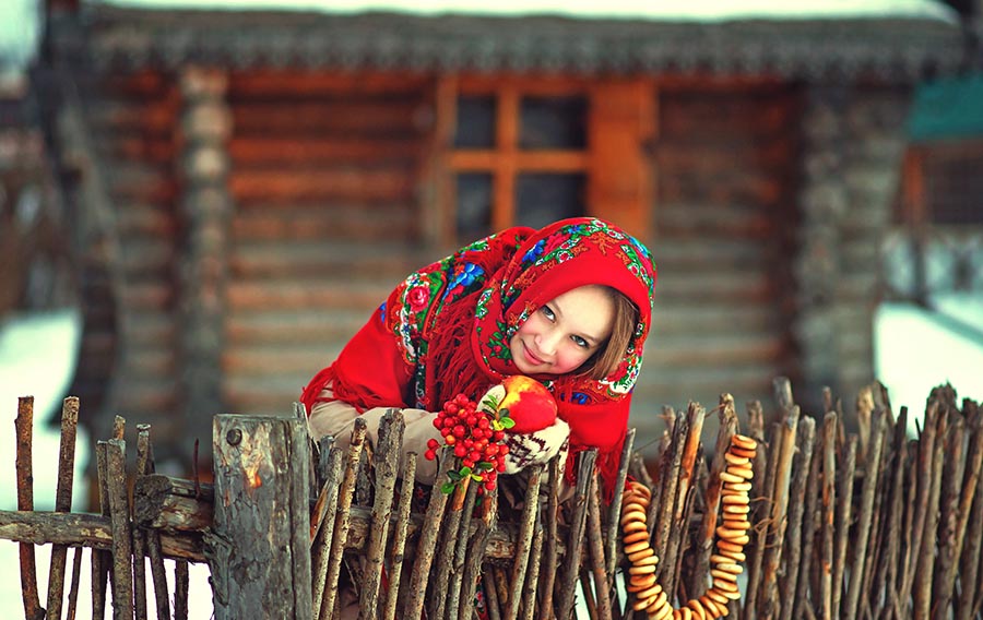 Sexy girl Women in Slavic costumes in Veracruz